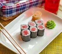 Мини-ролл с тунцом