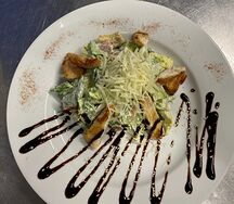 Цезарь с курицей