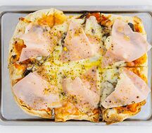 Мясная с прошутто и мортаделлой