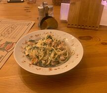 Паста с лососем и шпинатом