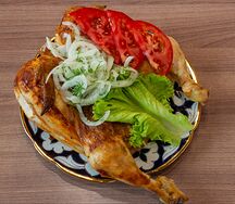 Куры гриль с салатом
