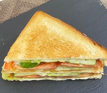 Сэндвич с ветчиной