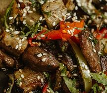Утиная грудка с овощами