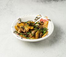 Жареный картофель с грибами