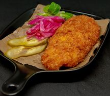 Куриное филе с моцареллой и шпинатом