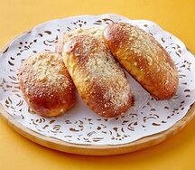 Пирожок с яблоком