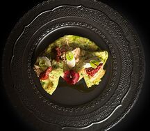 Блинчики с цукини, творожным сыром и снежным крабом