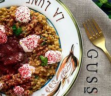 Ризотто из полбы с белыми грибами, говядиной пино-нуар и крем камамбер