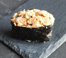 Гункан с угрём