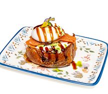 Бенедикт с лососем и яйцом пашот