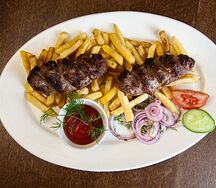 Люля-кебаб с овощами