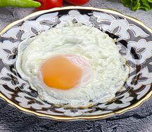 Жареное яйцо