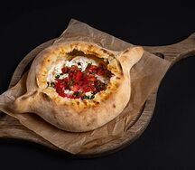 Цомгамоцлили со страчателлой и песто