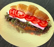 Сэндвич с круассаном