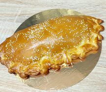 Закрытая пицца с курицей, диаметр