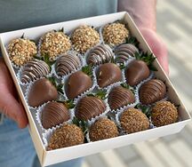 20 клубник в шоколаде №4