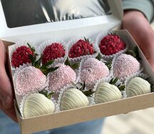 12 клубник в шоколаде №17