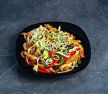 Удон с курицей