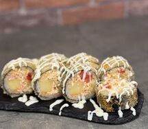 Ролл сырный темпурный с крабом