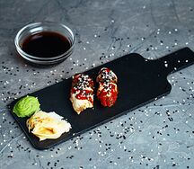 Суши с угрем