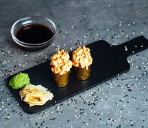 Гункан с угрем