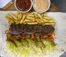 Кебаб с говядиной в лаваше