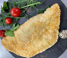 Чебурек с мясом баранины
