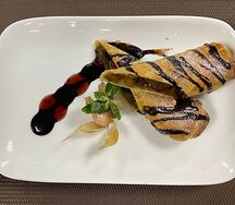 Штрудель с вишней