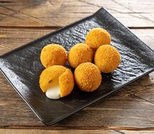 Сырные шарики с халапеньо S