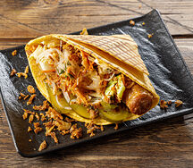 Пита с жареной колбаской