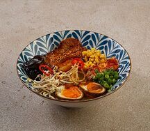 Special рамен с глазированной свининой