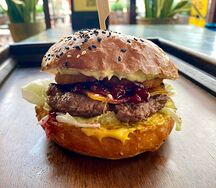 Нобель Бургер