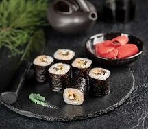 Фуд Унаги Спайси ролл