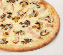 Пикантный цыпленок сулугуни на тонком тесте