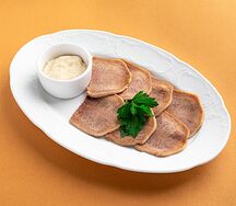 Язык с хреном