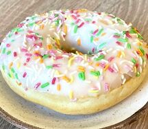 Вкусные пончики-донатс Смородина-малина