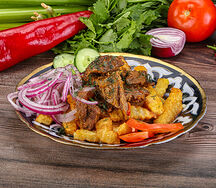 Картофель фри с мясом