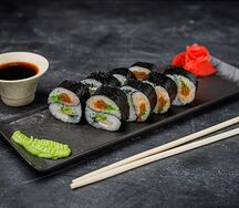 Инь-янь с лососем