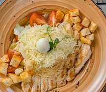 Цезарь с курицей