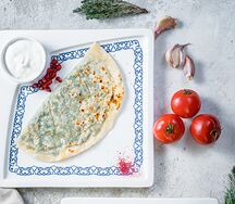 Кутаб с зеленью и сыром