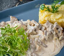 Курица в сливочном соусе