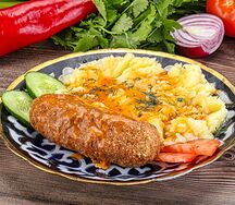 Котлета по-киевски с пюре