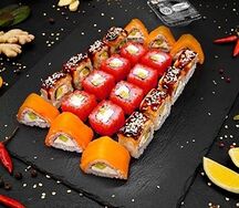 Сет Креветка, угорь и лосось