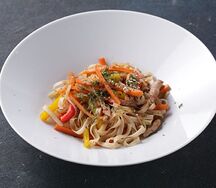 Wok со свининой