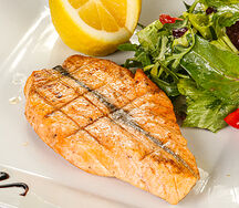 Стейк из сёмги на углях