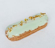 Эклер классический