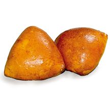 Пирожок с зеленым луком и яйцом