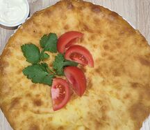 Осетинский пирог с картофелем и сыром