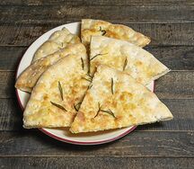 Фокачча с розмарином