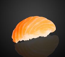 Суши с лососем холодного копчения